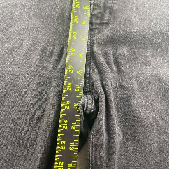 Levi's Mens 311 Shaping Skinny Jeans Size 33 Black Denim Classic Casual Travel - Picture 7 of 15